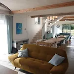 Holiday home Maison Bois, Les Conches 10 Pers *