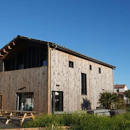 Maison Bois, Les Conches 10 Pers *