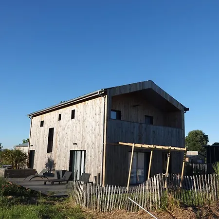 Maison Bois, Les Conches 10 Pers Hébergement de vacances Longeville-sur-Mer
