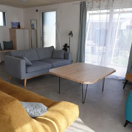 Maison Bois, Les Conches 10 Pers Holiday home Longeville-sur-Mer