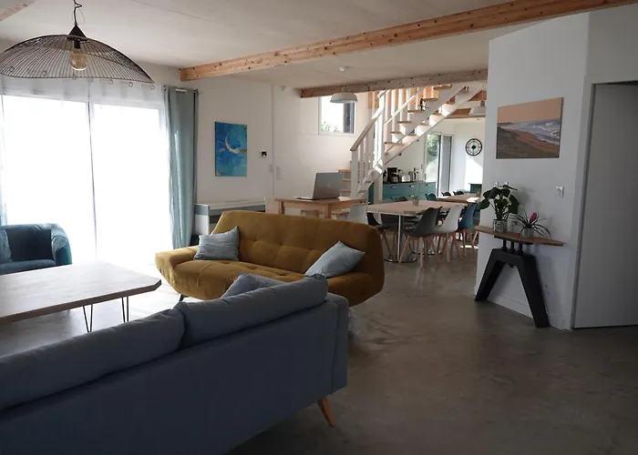 Maison Bois, Les Conches 10 Pers Hébergement de vacances